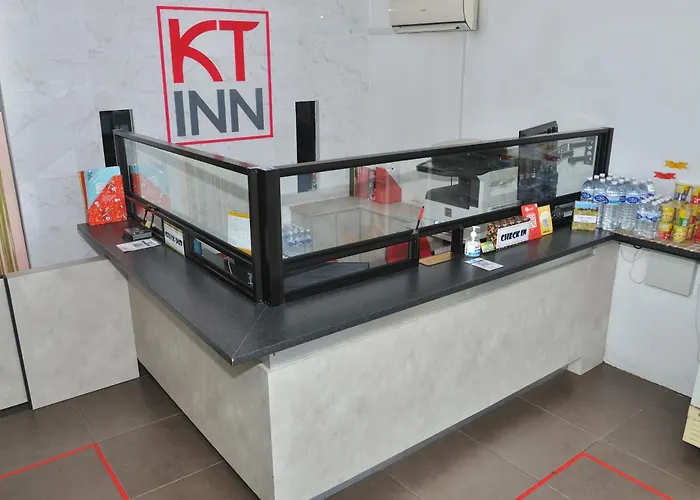 Kuching Transit Inn